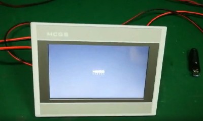 7英寸屏幕刷程序办法